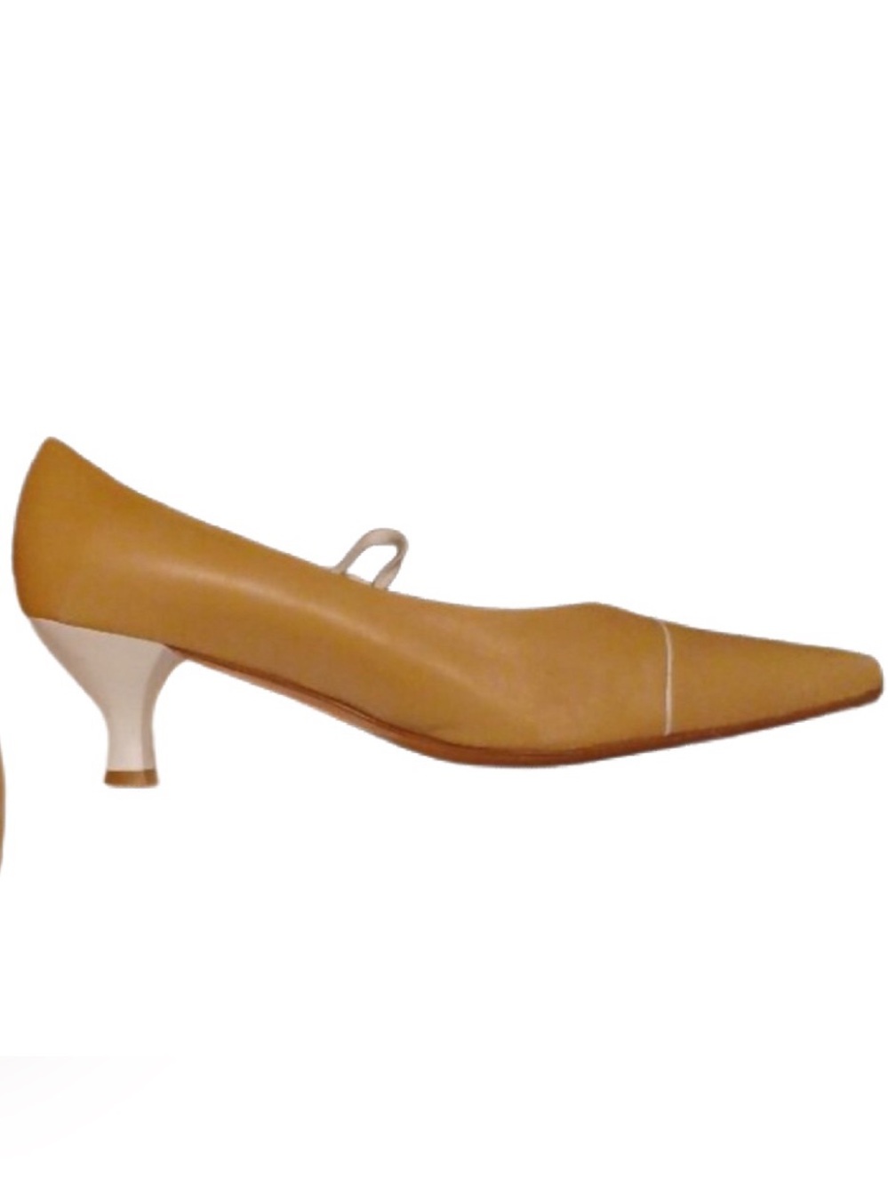 Salvatore Ferragamo Cap Toe Heels Shoes,
Vintage Classics! Size 8.5 sale